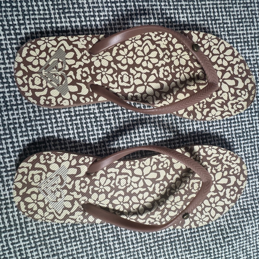 Roxy Womens Brown Cream Floral Print Flip Flop Sandals Size 7/8 Beach Summer